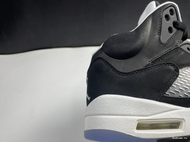 Jordan Air 5 “Oreo” CT4838-011 0117